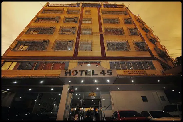 Hotel 45