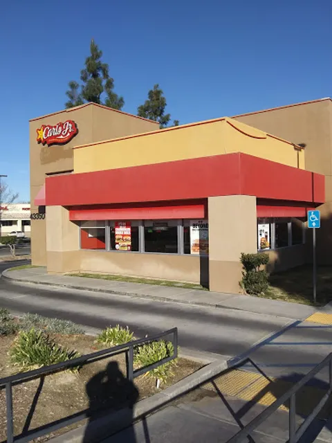 Carl's Jr.