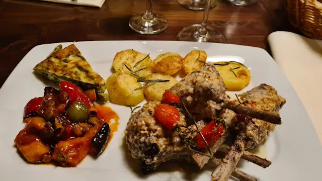 Gasthof Kreuz Osteria Luana