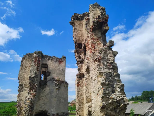Ruiny zamku w Majkowicach