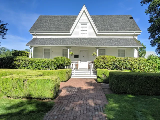 Newell Pioneer Village