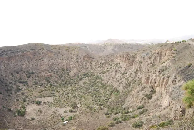 sendero circular la caldera de bandama