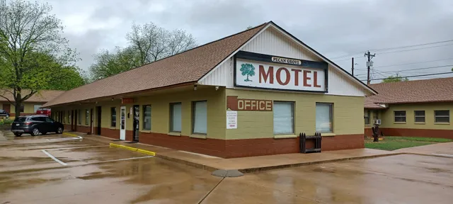 Pecan Grove Motel