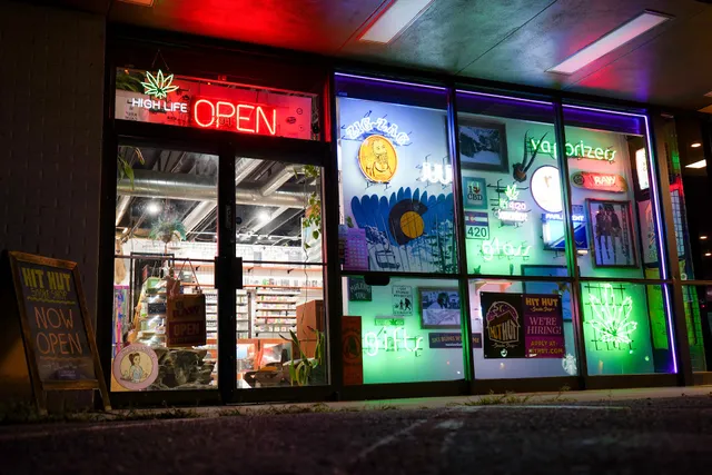 Hit Hut Smoke Shop