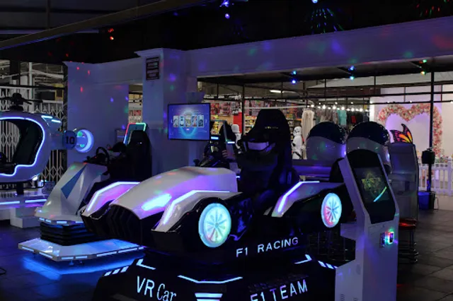 VR Gaming Arcade Plaza Americana