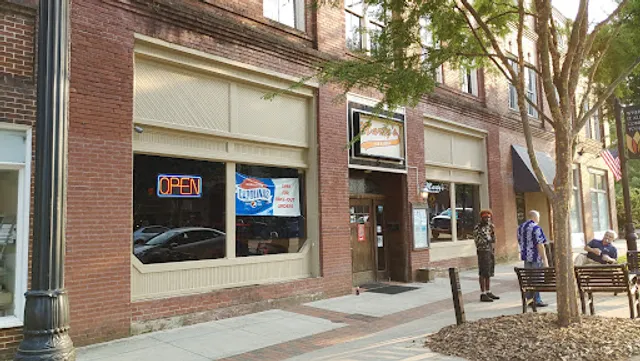 Marty’s Pub & Grill