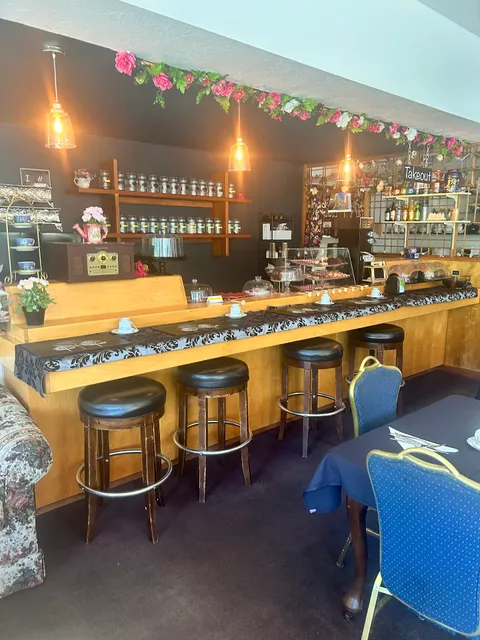 Karen's Cafe And Gifts