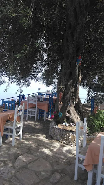 Nikos Family Taverna