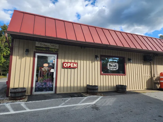 Red Hook Wine & Liquor