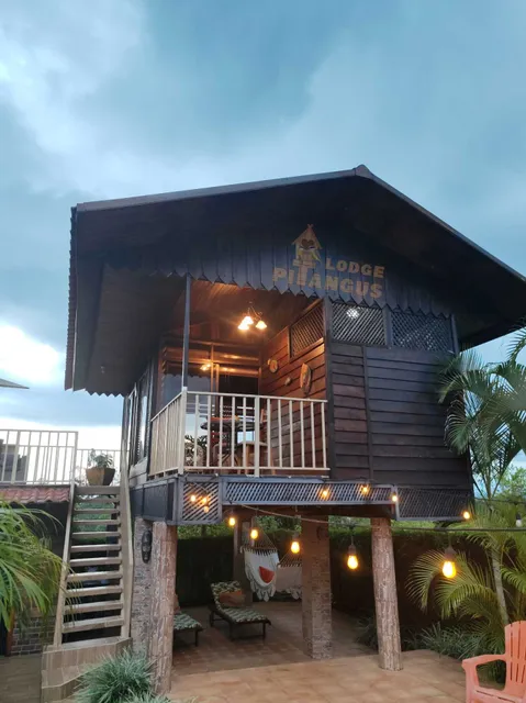 Pitangus Lodge - La Fortuna Hotel