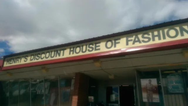 Henry's Discount House of Fashion