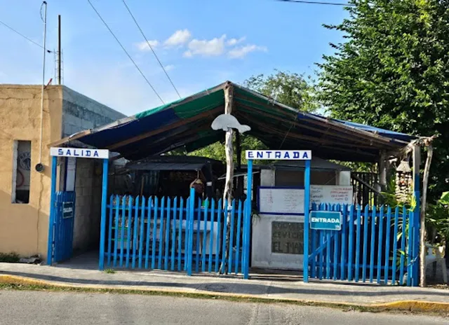 Cocteles y Ceviches "El Manatí"