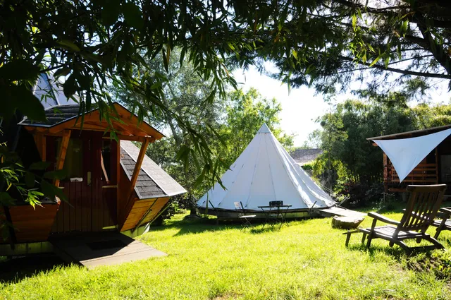 Les Tipis Du Petit Buisson