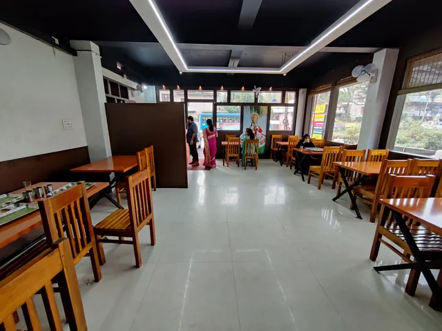 Bhasuri Vegetarian Hotel