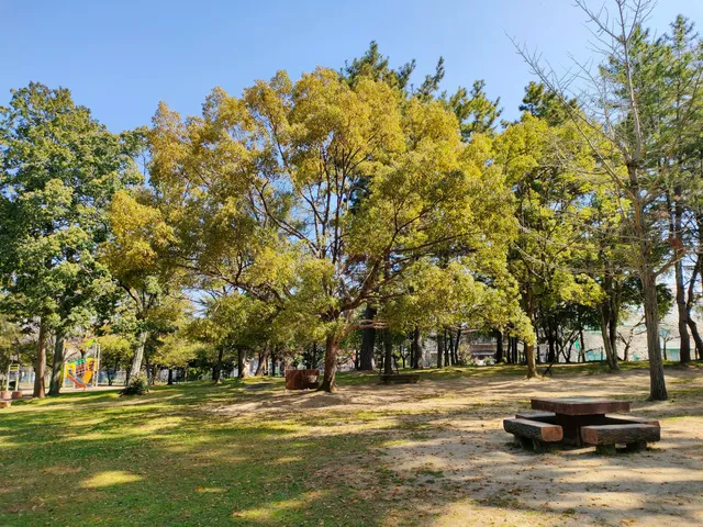 Hatonomori Park