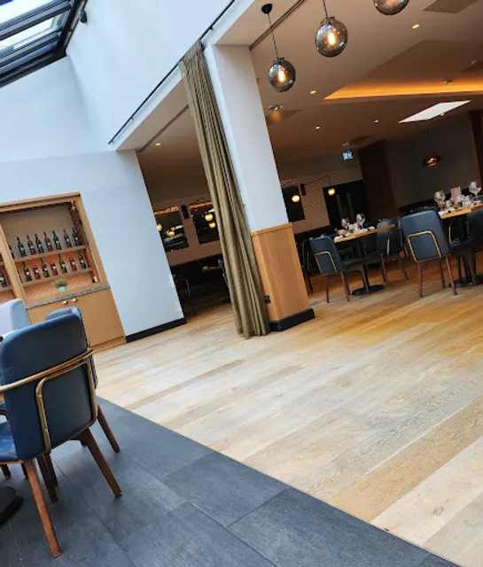 1269 Restaurant at Crowne Plaza Gerrards Cross