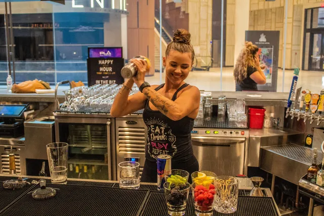 PLAY Sporting Lounge