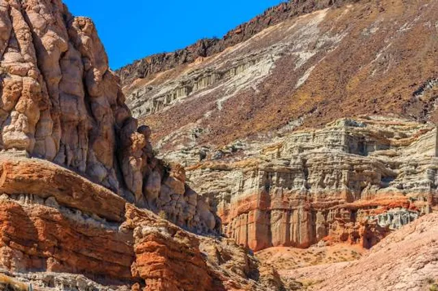 Red Rock Canyon State Park