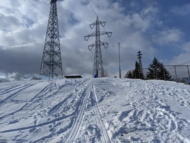 Higashitsukisamu Park