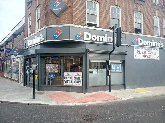 Domino's Pizza - Strood