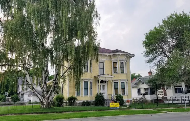Leo Adler House Museum
