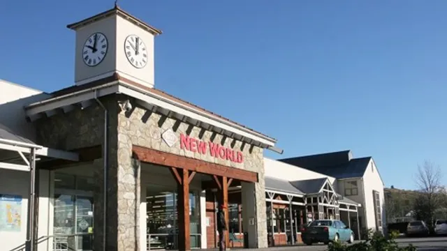 New World Queenstown