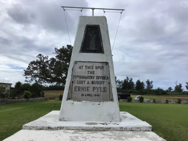 Ernie Pyle Monument