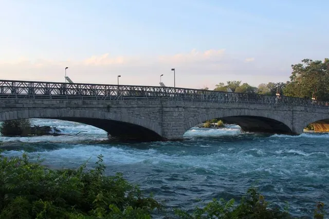 Niagara Falls State Park - Goat Island