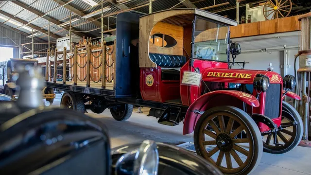 Antique Gas & Steam Engine Museum