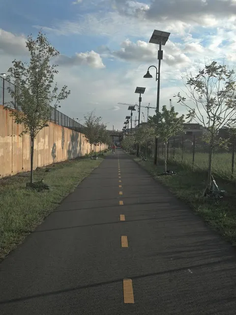 Metropolitan Branch Trail