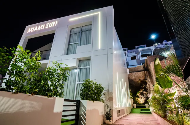 Miami Sun Resort