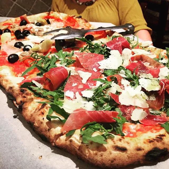 LoveVerona Pizza&Pasta DownTown