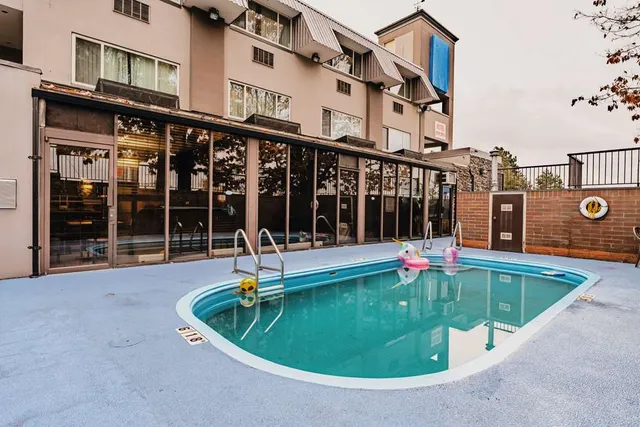 SureStay Plus by Best Western Coquitlam