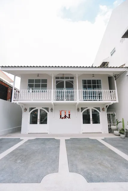 เฌอเทล พอชเทล Chertel Poshtel