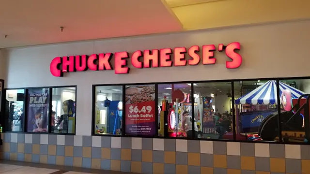 Chuck E. Cheese