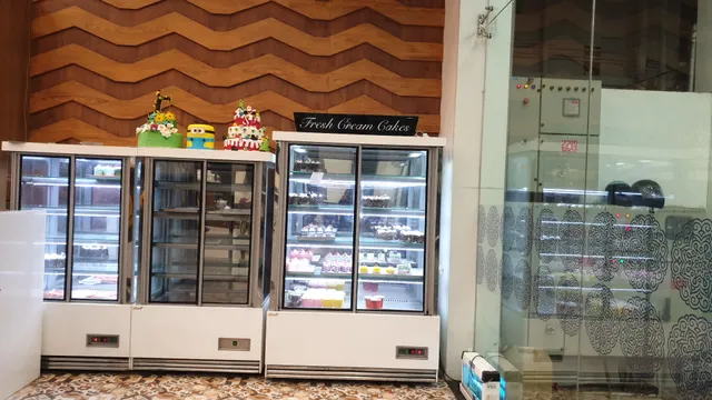 Aswins Veg Restaurant | Aswins Sweets & Snacks