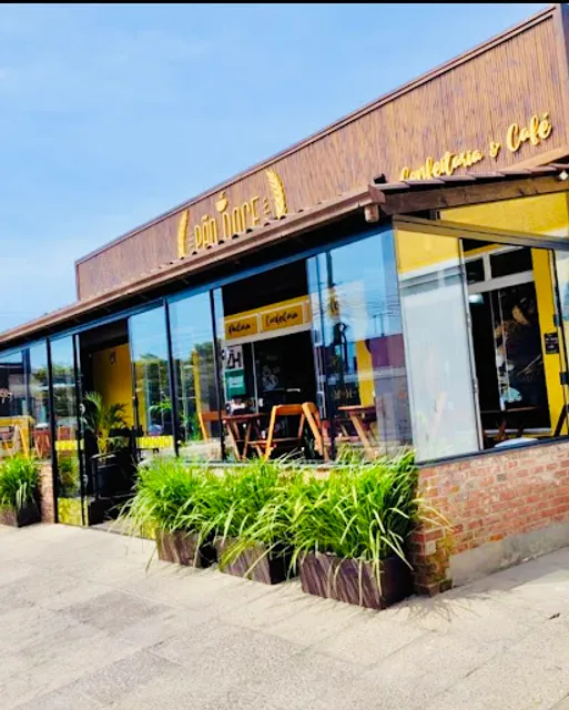 Pão Doce Padaria e Confeitaria