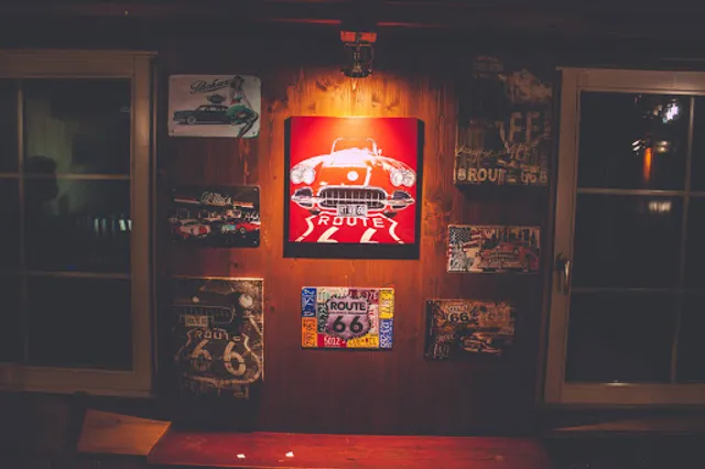 BIG STAR American Bar & Restaurant