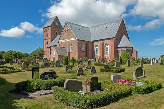 St.-Johannis-Kirche - "Friesendom"