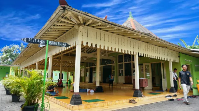 Soko Tunggal Mosque