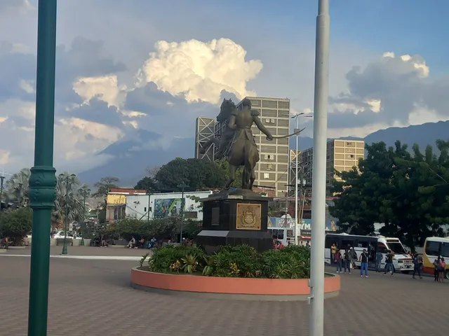 Plaza Mayor de Catia La Mar
