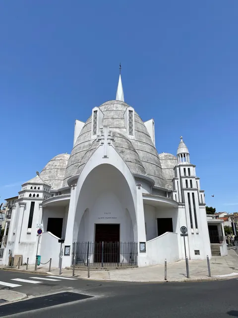 Église Sainte-Jeanne d'Arc