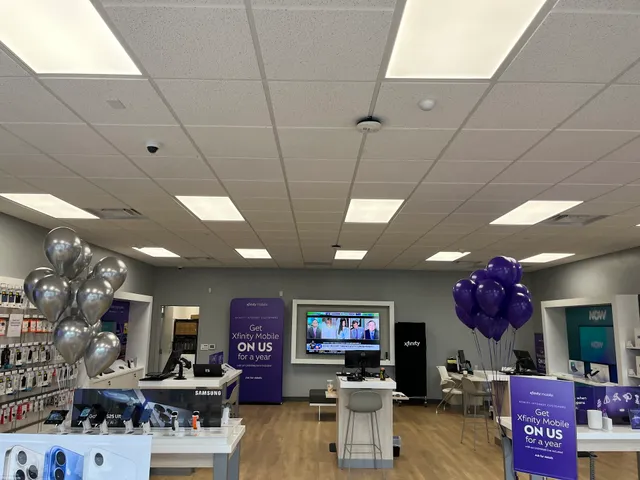 Xfinity Store by Comcast Branded Partner