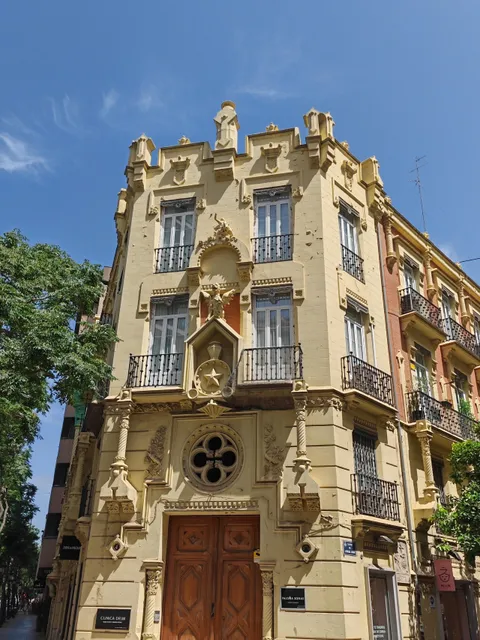 Edificio de los Dragones
