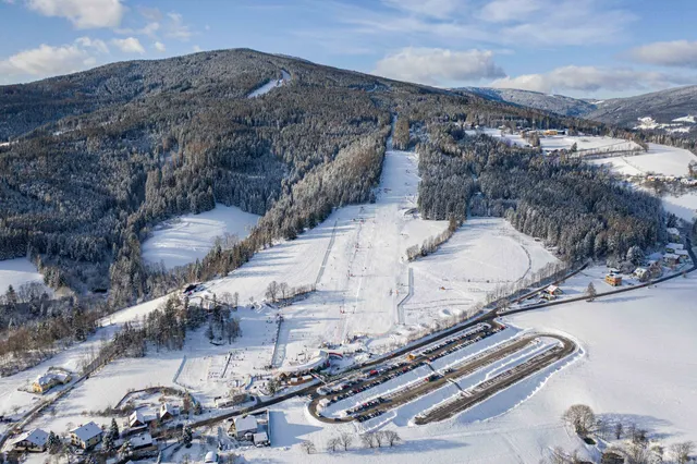 St. Corona Familienskiland