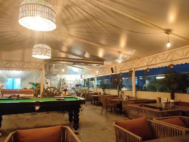 Pyramid Yamunanagar | Cafe | Lounge | Bar | Microbrewery | Nightclub | Sky bar | Restaurant