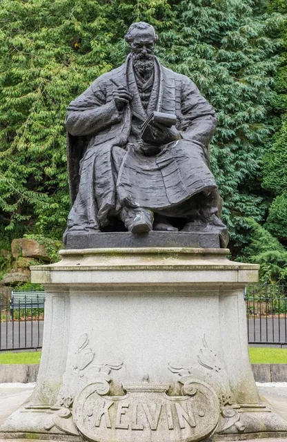 Statue of Lord Kelvin