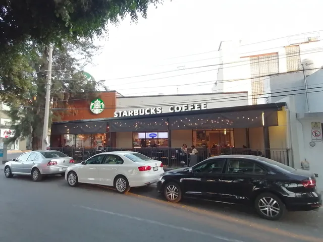 Starbucks Campestre Qro