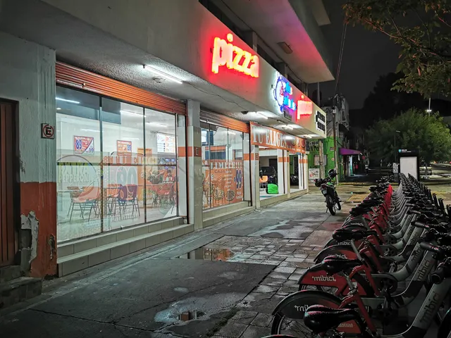 Nine Minutes Pizza Federalismo