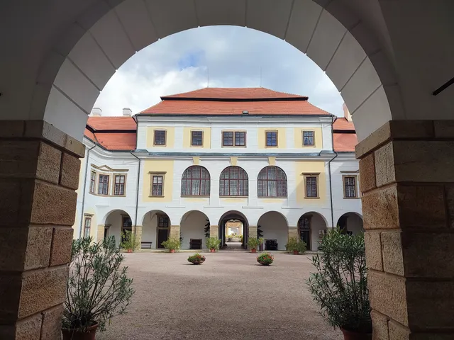 Muzeum a galerie Orlických hor v Rychnově nad Kněžnou - výstavní prostory